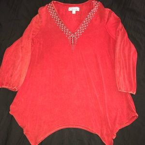 Quarter length t-shirt